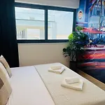 Makenzie View Penthouse Apartamento