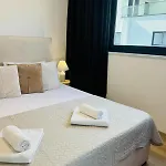 Апартаменти Makenzie View Penthouse *
